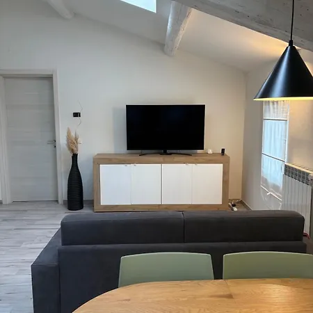 Tra Vigne E Motori - Tra Modena E Bologna Apartman *